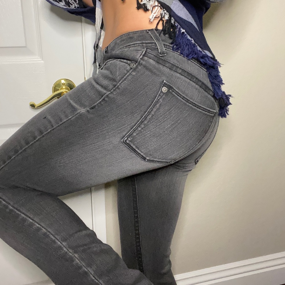 DL 1961 Amanda Black Skinny Jeans